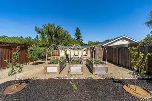 230 S Hartson St, Napa, CA 94559 - Photo 27