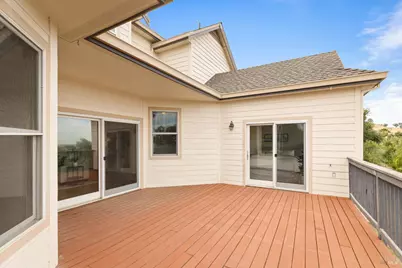 2136 Vineyard Hills Court, Vacaville, CA 95688 - Photo 67