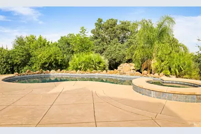 2136 Vineyard Hills Court, Vacaville, CA 95688 - Photo 71