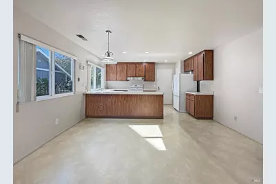 2167 Alejandro Drive, Santa Rosa, CA 95405 - Photo 7