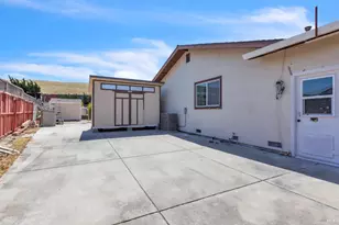 753 Castlewood Ct, Fairfield, CA 94534 - Photo 31