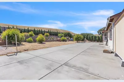 753 Castlewood Court, Fairfield, CA 94534 - Photo 29