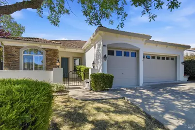 448 Three Rivers Court, Vacaville, CA 95688 - Photo 5