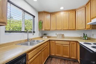 10607 River Road, Forestville, CA 95436 - Photo 11