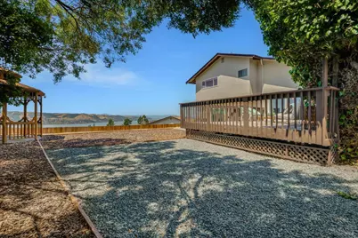 134 Ardmore Way, Benicia, CA 94510 - Photo 25