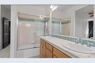 361 Gabiano Court, Vacaville, CA 95687 - Photo 23