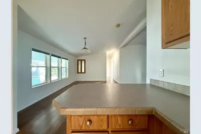 57 Yosemite Road, San Rafael, CA 94903 - Photo 7