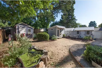 300 W 8th Street, Santa Rosa, CA 95401 - Photo 35