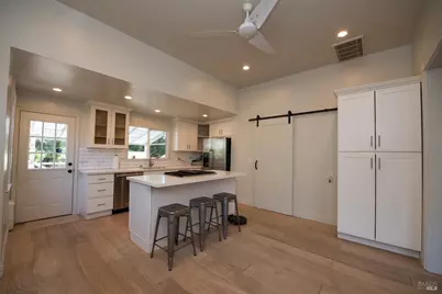 300 W 8th Street, Santa Rosa, CA 95401 - Photo 7