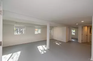300 W 8th St, Santa Rosa, CA 95401 - Photo 19