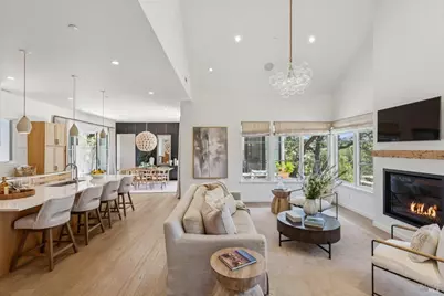 1035 Loma Vista Drive, Napa, CA 94558 - Photo 11
