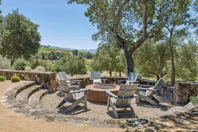 1035 Loma Vista Drive, Napa, CA 94558 - Photo 33