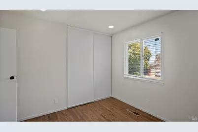 450 Mountain View Drive, Martinez, CA 94553 - Photo 23