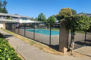1625 Park Ln, Fairfield, CA 94533 - Photo 3