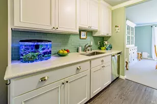 112 Surrey Ln, San Rafael, CA 94903 - Photo 9
