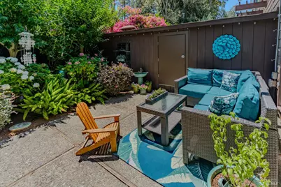 112 Surrey Lane, San Rafael, CA 94903 - Photo 1