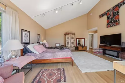 349 Fairhills Drive, San Rafael, CA 94901 - Photo 41