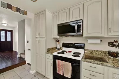 214 Gentry Circle, Vacaville, CA 95687 - Photo 25