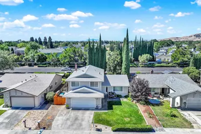 214 Gentry Circle, Vacaville, CA 95687 - Photo 5