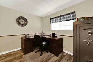214 Gentry Cir, Vacaville, CA 95687 - Photo 31