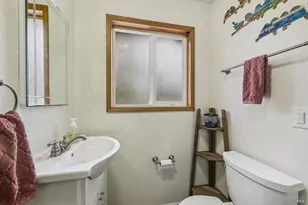6262 Lee Ann Dr, Eureka, CA 95503 - Photo 19