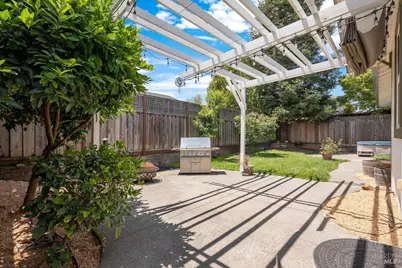 1197 Vintage Greens Drive, Windsor, CA 95492 - Photo 29