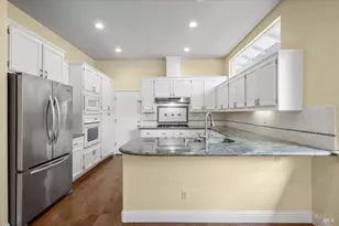 1197 Vintage Greens Dr, Windsor, CA 95492 - Photo 11