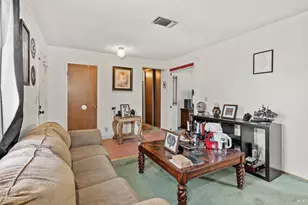 2016 Davis Dr, Fairfield, CA 94533 - Photo 3