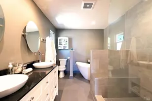1000 E Sunnyslope Rd, Petaluma, CA 94952 - Photo 17