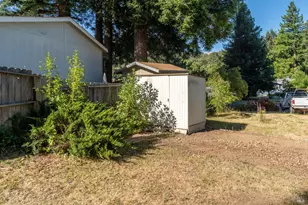 10755 Mobile Village Way, Willits, CA 95490 - Photo 21