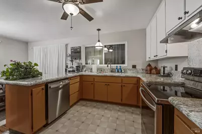 10241 Fairway Drive, Kelseyville, CA 95451 - Photo 11