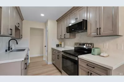 2038 San Gabriel Street, Fairfield, CA 94533 - Photo 13