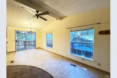 25799 Madrone Drive, Willits, CA 95490 - Photo 33