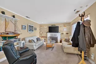 493 Hearn Ave, Santa Rosa, CA 95407 - Photo 3