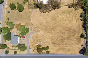 4570 Petaluma Hill Rd, Santa Rosa, CA 95404 - Photo 1