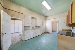 4570 Petaluma Hill Rd, Santa Rosa, CA 95404 - Photo 15