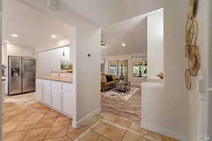 1721 Newburgh Ct, Fairfield, CA 94534 - Photo 5