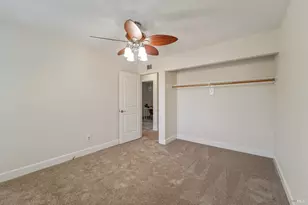 1721 Newburgh Ct, Fairfield, CA 94534 - Photo 35