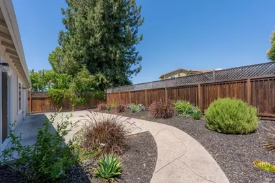4558 Flores Avenue, Rohnert Park, CA 94928 - Photo 25