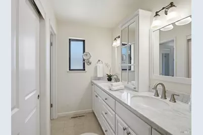 7083 Overlook Drive, Santa Rosa, CA 95409 - Photo 21
