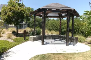 2073 Stonefield Ln, Santa Rosa, CA 95403 - Photo 35