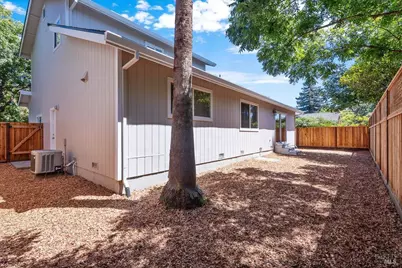 2802 Marlow Road, Santa Rosa, CA 95403 - Photo 29