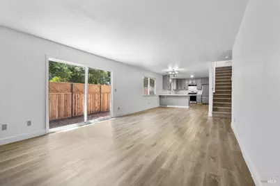 2802 Marlow Road, Santa Rosa, CA 95403 - Photo 7