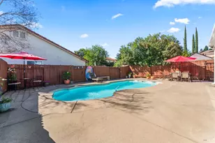 406 Rolling Oak Dr, Vacaville, CA 95688 - Photo 57