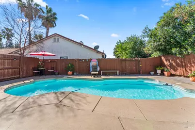 406 Rolling Oak Drive, Vacaville, CA 95688 - Photo 51