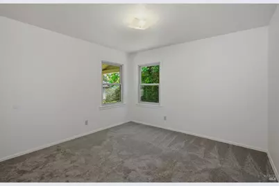 4941 Hansen Drive, Santa Rosa, CA 95409 - Photo 17
