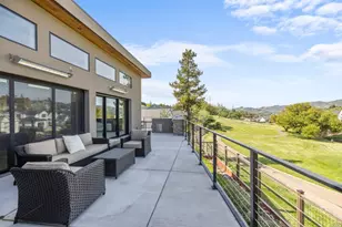3754 St Andrews Dr, Santa Rosa, CA 95403 - Photo 3