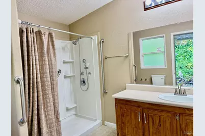 2 Bluejay Drive, Santa Rosa, CA 95409 - Photo 19