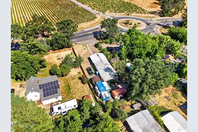 951 Highway 175 Highway, Hopland, CA 95449 - Photo 15