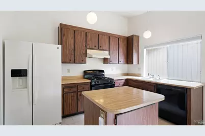 2344 Gads Hill Street, Santa Rosa, CA 95401 - Photo 9